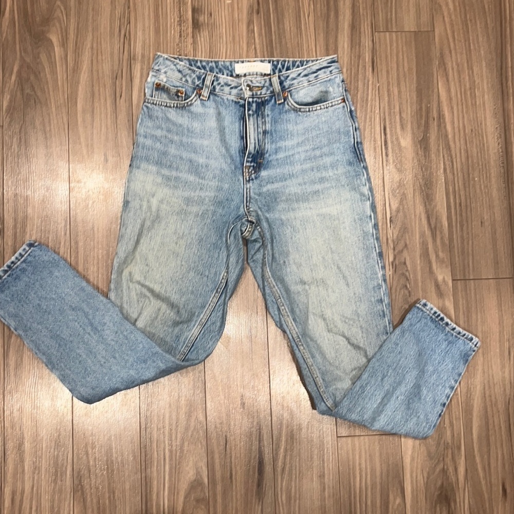Topshop  26x30 mom straight jeans